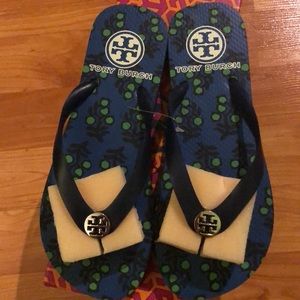 NEW Tory Burch Flip Flops